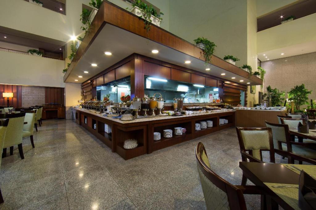Hotel Calidas Landmark72 Royal